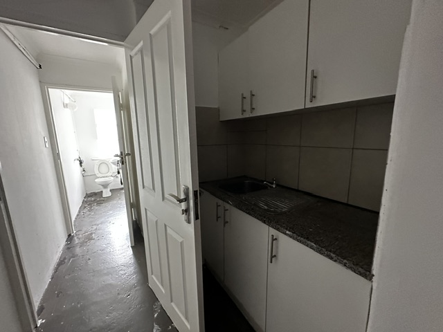 To Let Commercial Property for Rent in Woodstock Western Cape